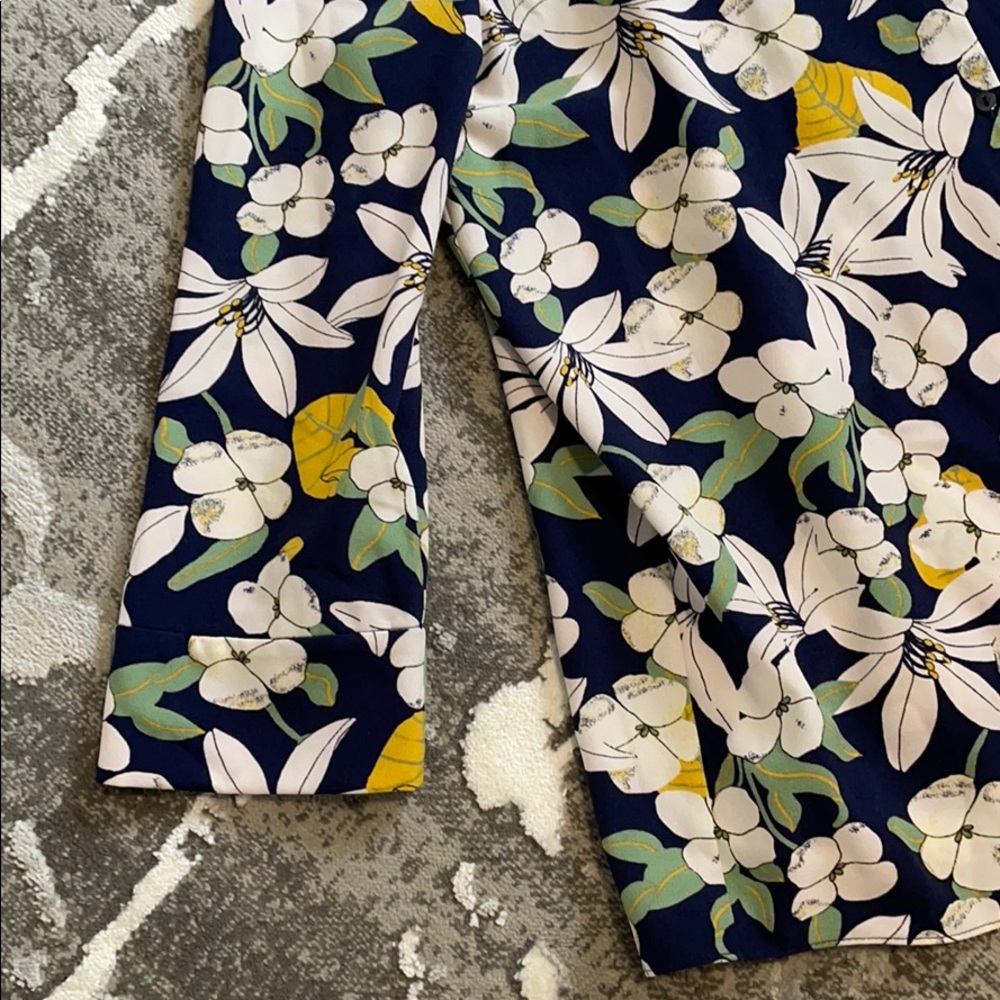 Zara Floral Top - Picture 3 of 4
